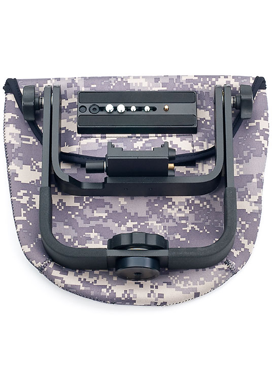 Manfrotto 393 gimbal pouch - Digital Camo