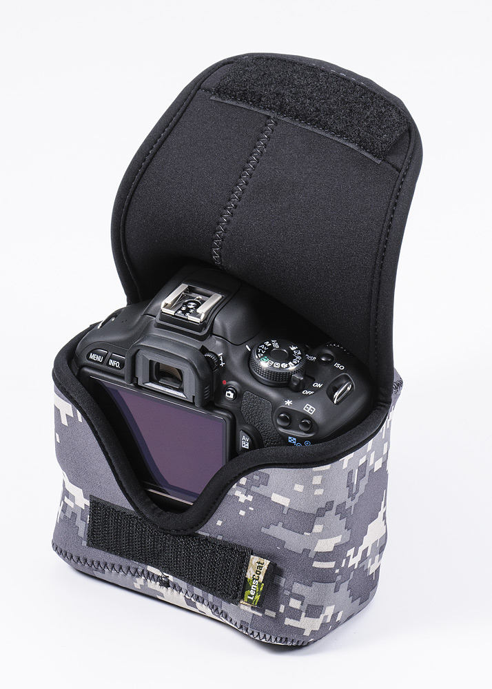 BodyBag® Compact with Grip Digital Camo